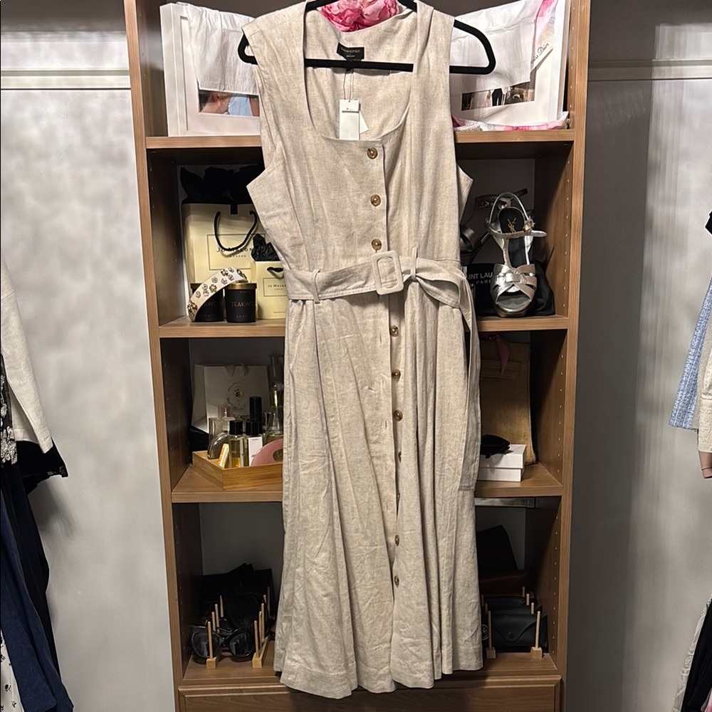 Elegant Beige Button-Down Dress Linen NWT